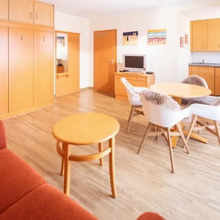 Appartementhaus Bracht - Juistine